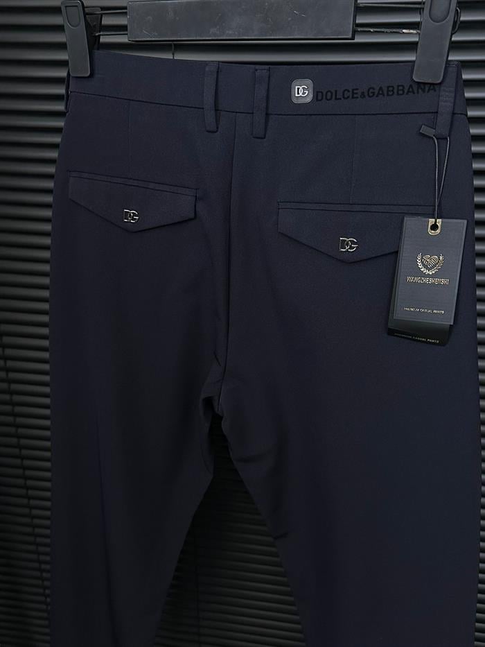 Metal Logolu Marka Yazılı Jogger