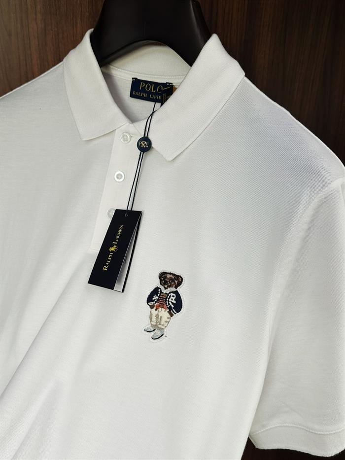 Göğüs Nakış Logolu Yakalı T-Shirt