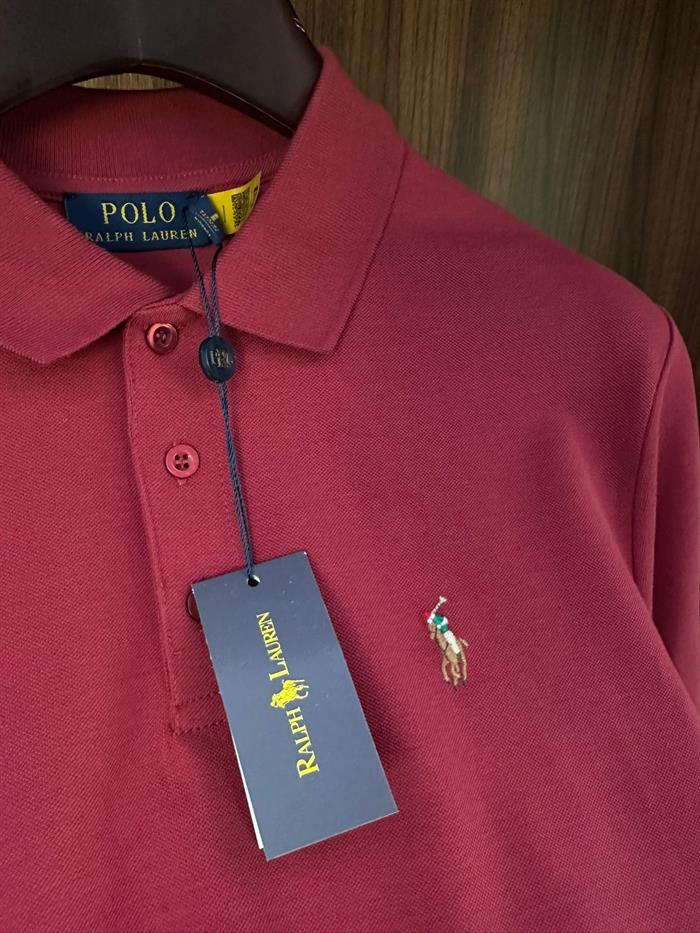 Göğüs Nakış Logolu Yakalı T-Shirt