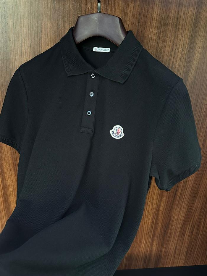 Nakış Logo Ve Yaka Detaylı Yakalı T-Shirt