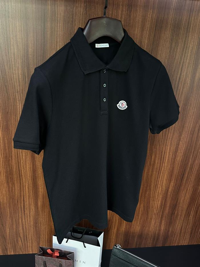 Nakış Logo Ve Yaka Detaylı Yakalı T-Shirt