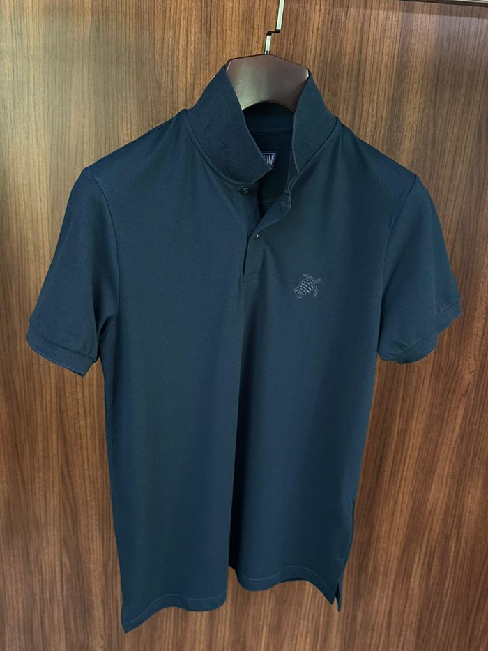 Nakış Logolu Ense Yazılı Yakalı T-Shirt