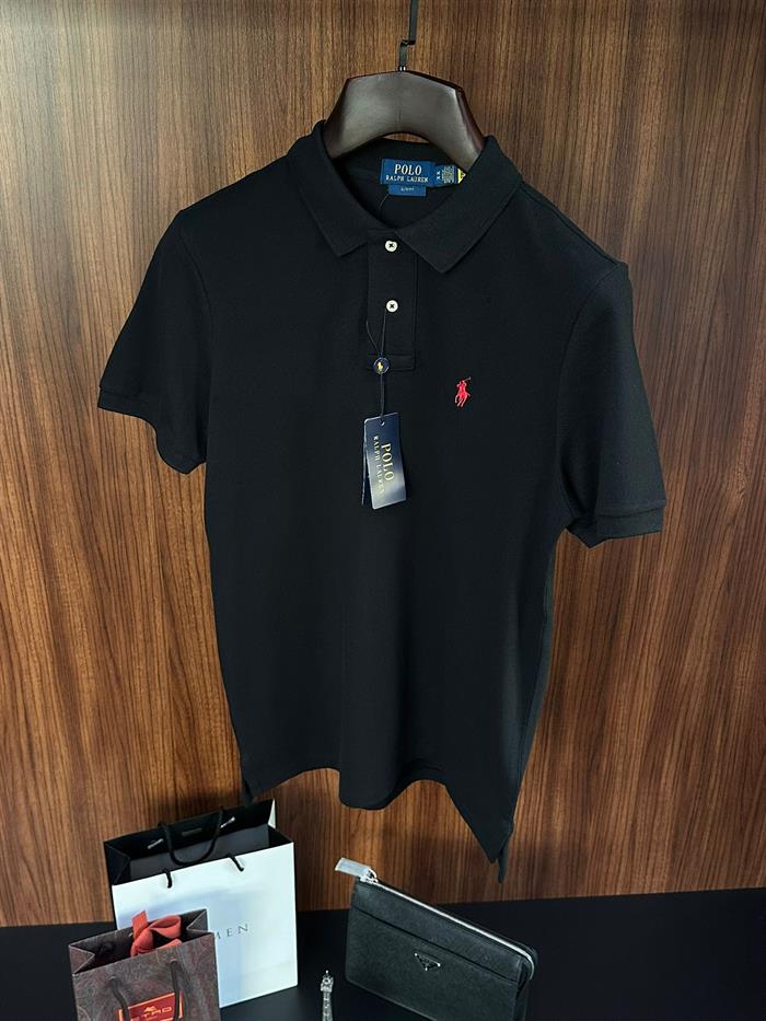 Nakış Logolu Yakalı T-Shirt
