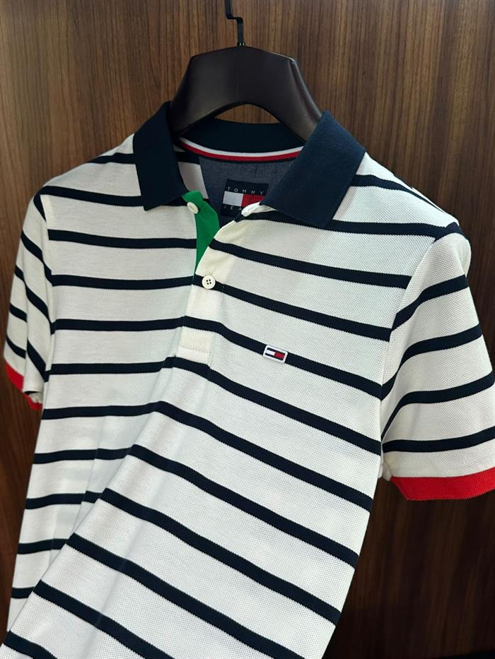 Nakış Logolu Yatay Çizgili Yakalı T-Shirt