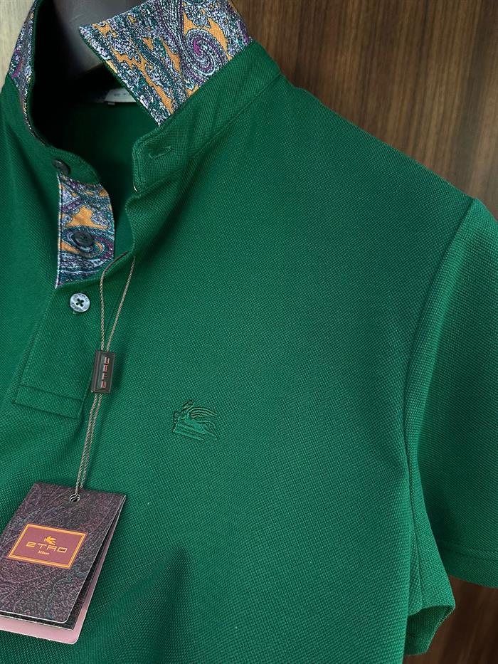 Yaka Desen Detaylı Pike Kumaş Yakalı T-Shirt