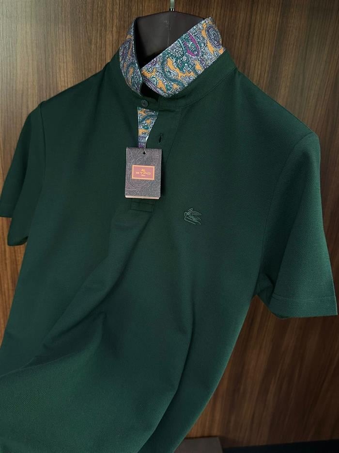 Yaka Desen Detaylı Pike Kumaş Yakalı T-Shirt