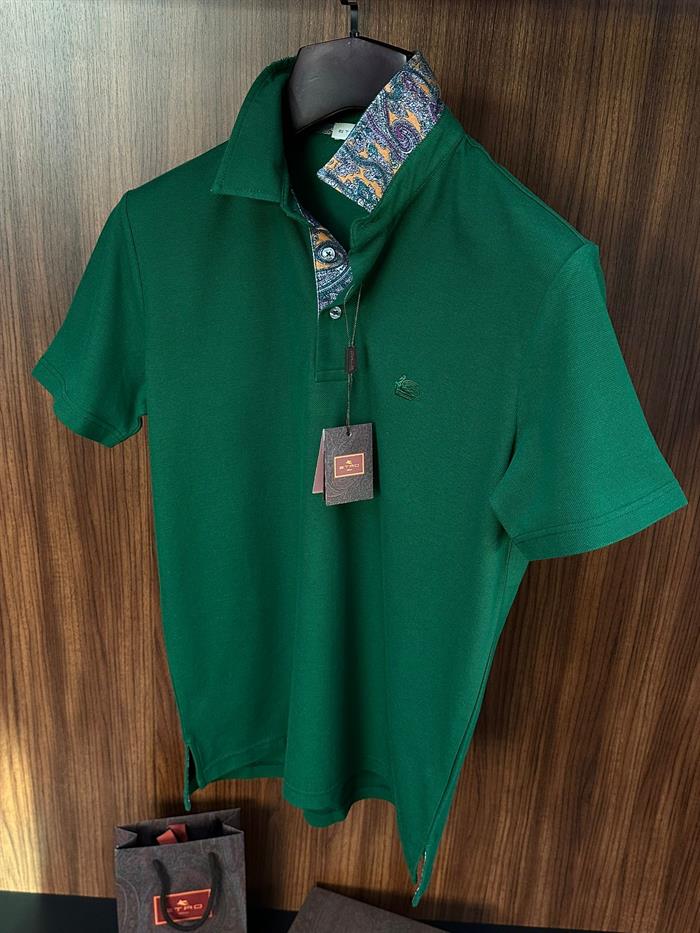 Yaka Desen Detaylı Pike Kumaş Yakalı T-Shirt
