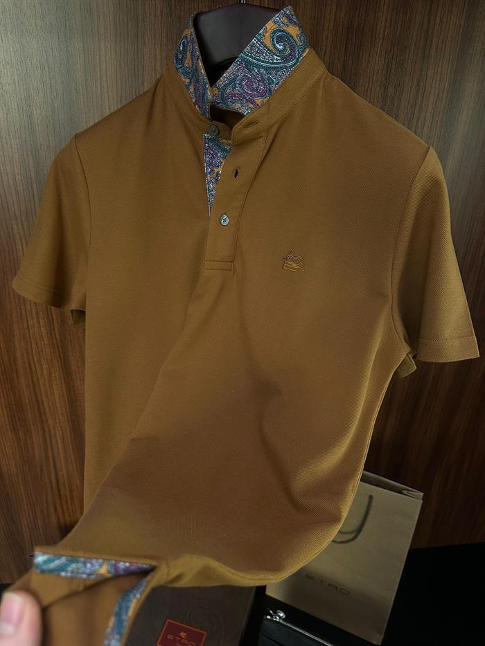 Yaka Desen Detaylı Pike Kumaş Yakalı T-Shirt