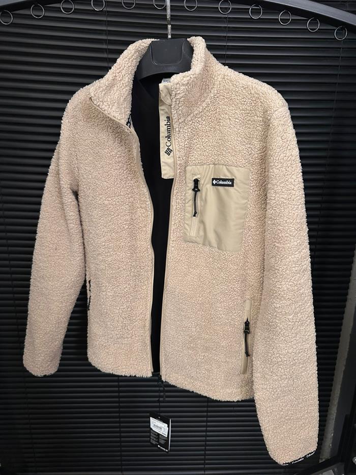 Kabartma Logolu Polar Ceket