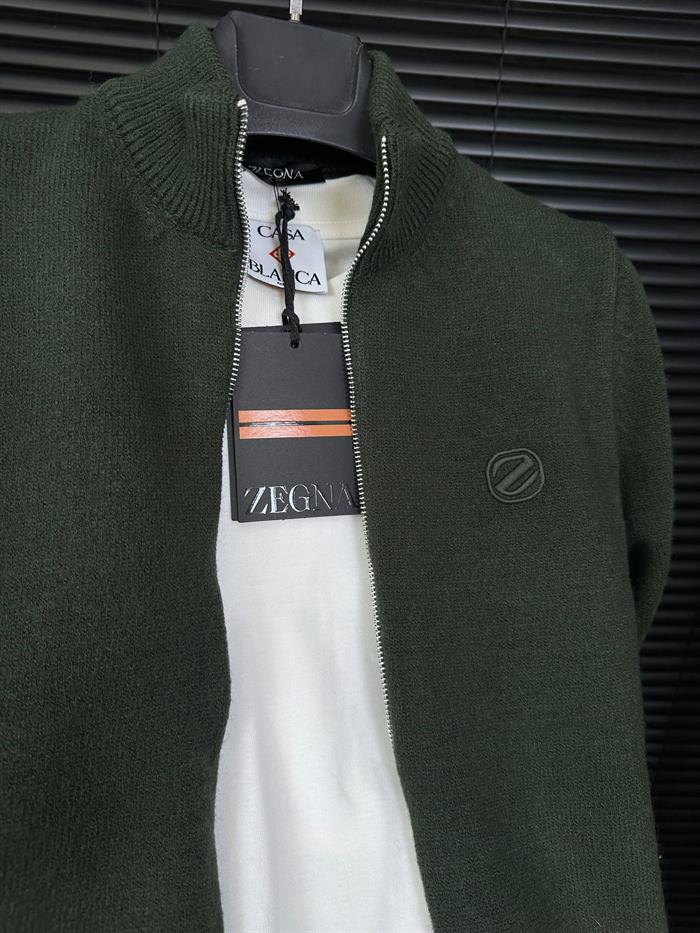 Nakış Kabartma Logolu Triko Ceket