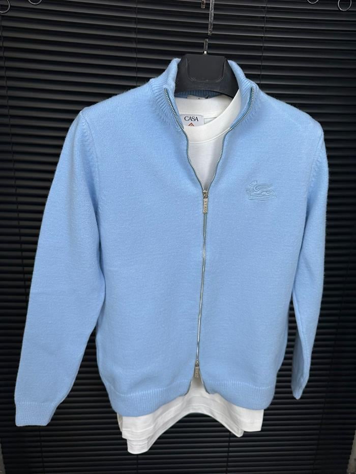 Nakış Logolu Fermuar Detaylı Yün Hırka