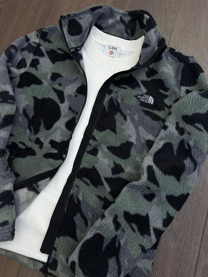 Nakış Logolu Kamuflaj Desenli Peluş Ceket