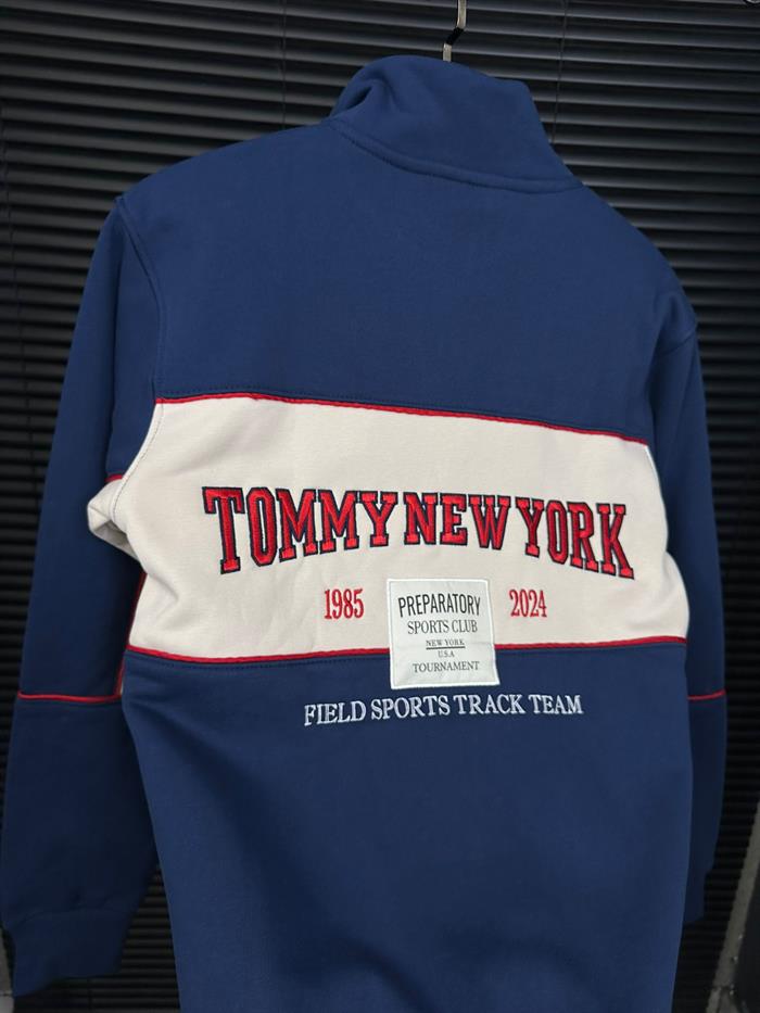 Nakış Sırt Yazılı Gögüs Logolu Fermuarlı Sweatshirt