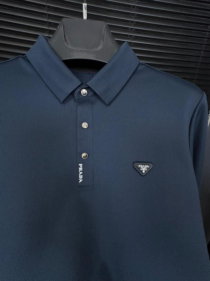 Polyamid Kumaş Kabartma Logolu Yakalı Sweatshirt