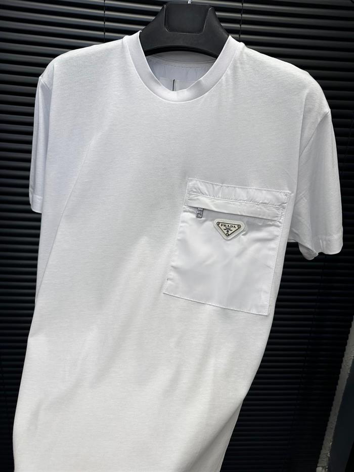 Metal Armalı Fermuar Cep Detaylı T-Shirt - Beyaz