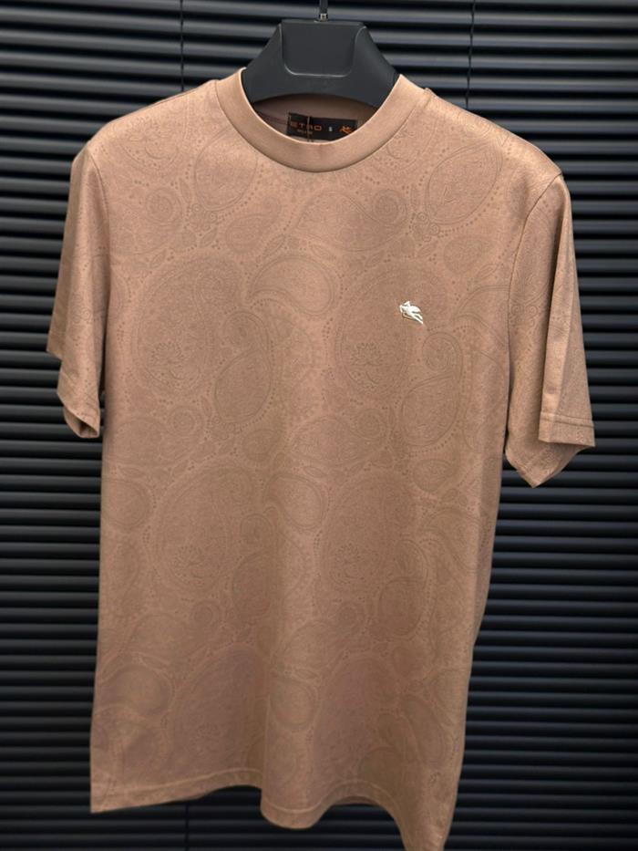 Etnik Desen Nakış Logolu T-Shirt