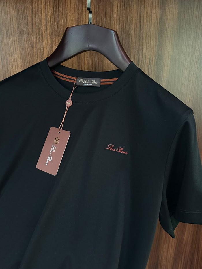 Nakış İşlemeli Bisiklet Yaka T-Shirt