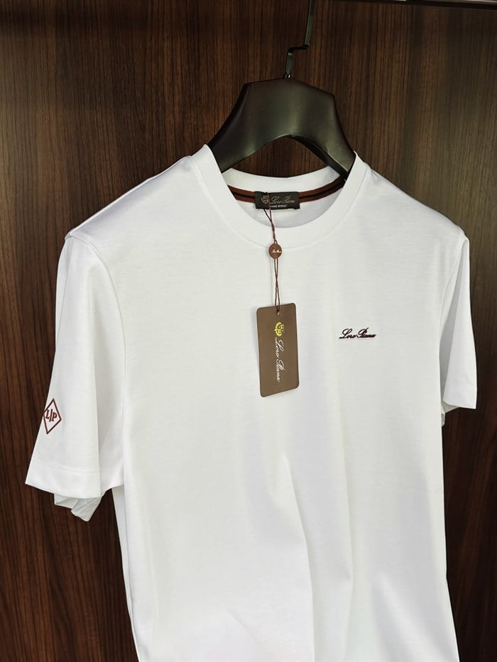 Nakış İşlemeli Bisiklet Yaka T-Shirt
