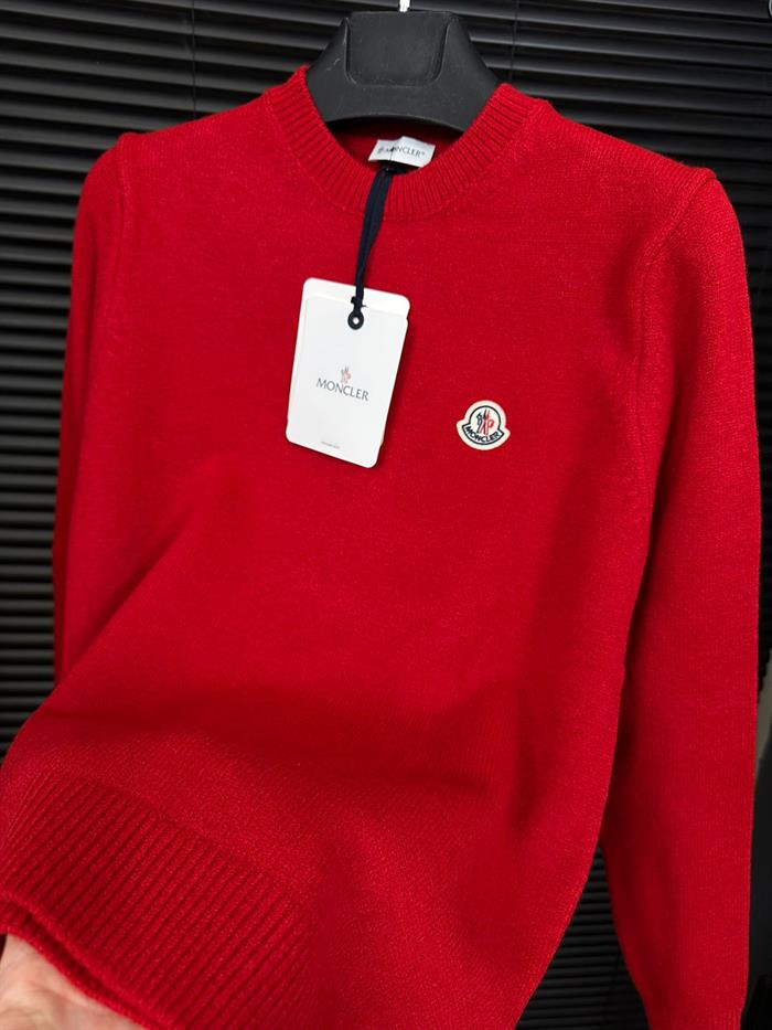 Nakış Kabartma Logolu Yün Kazak