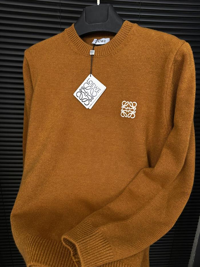 Nakış Kabartma Logolu Yün Kazak