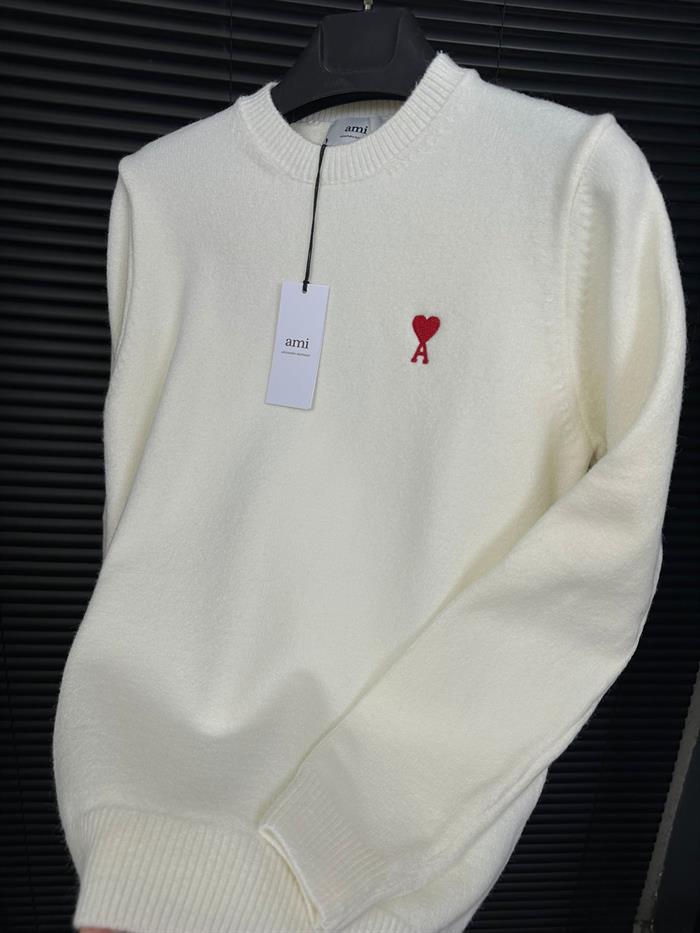 Nakış Logolu Yün Kazak