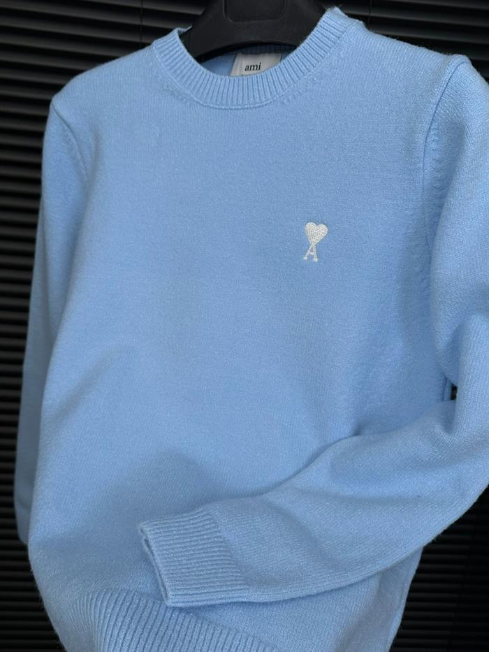 Nakış Logolu Yün Kazak