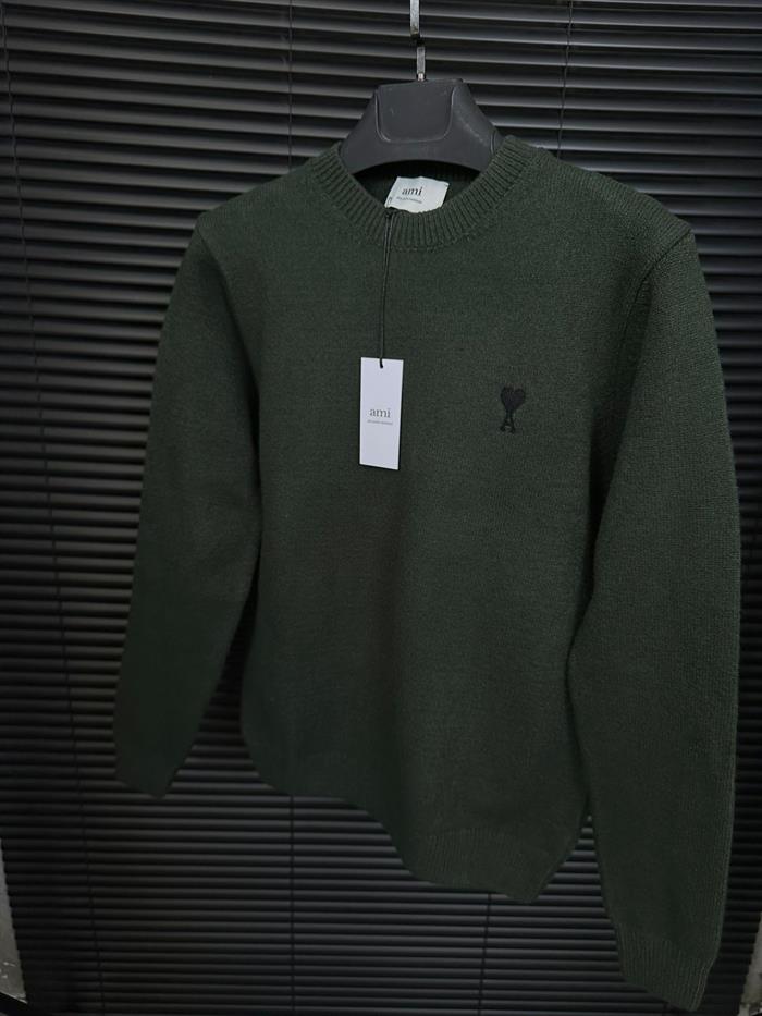 Nakış Logolu Yün Kazak