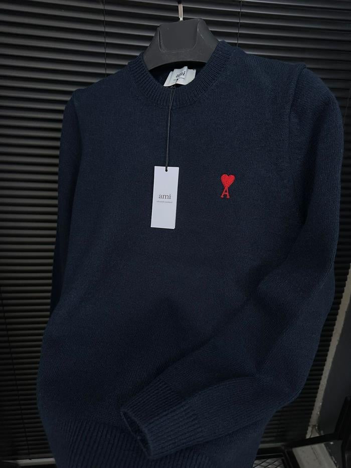 Nakış Logolu Yün Kazak