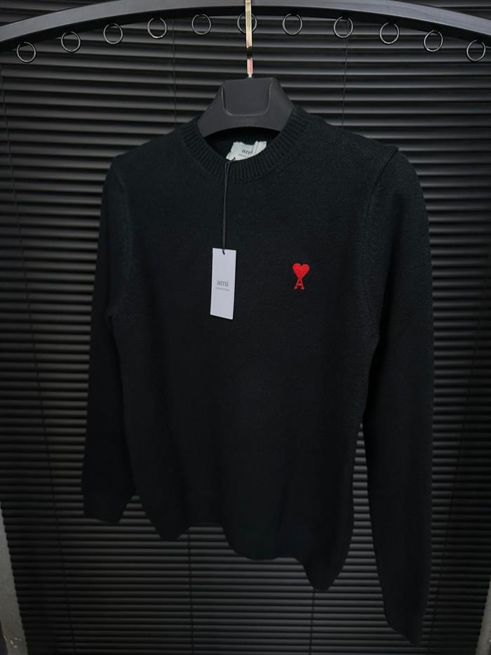 Nakış Logolu Yün Kazak