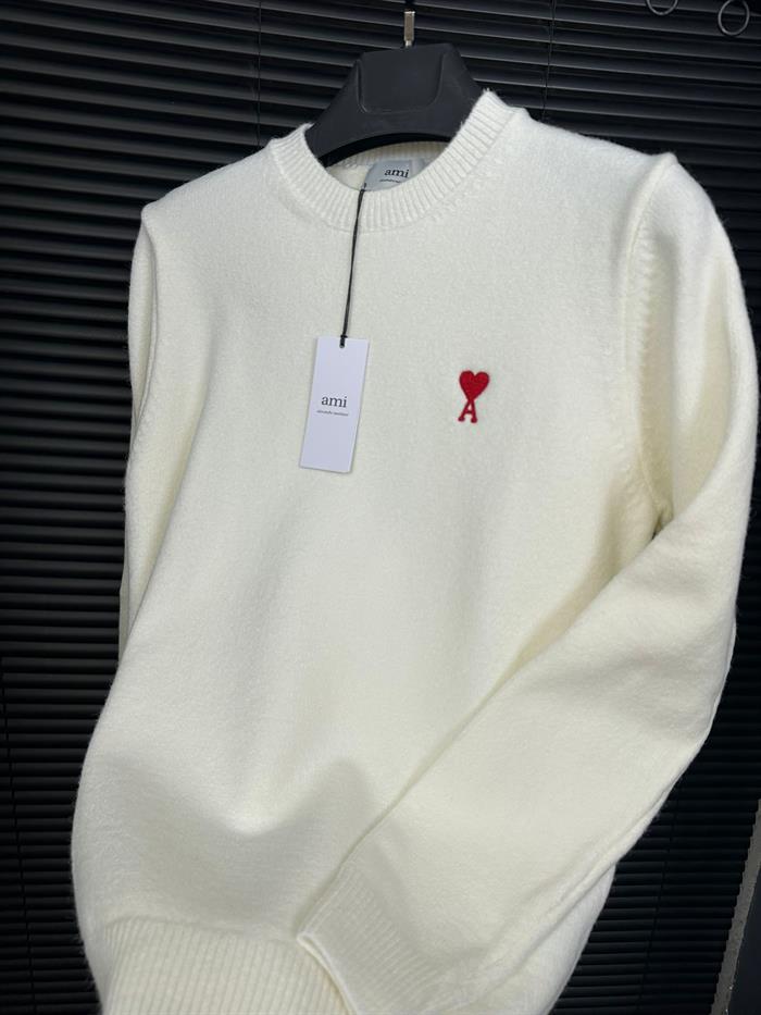 Nakış Logolu Yün Kazak