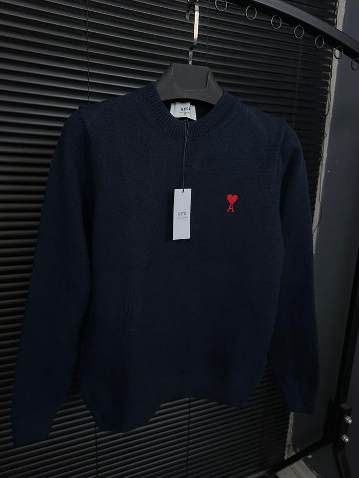 Nakış Logolu Yün Kazak