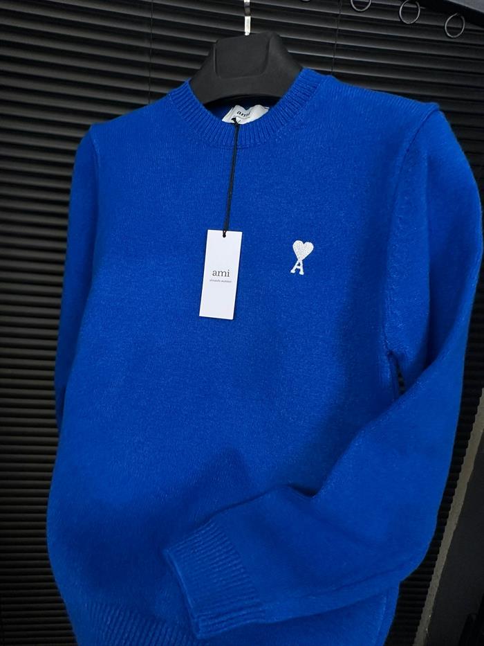 Nakış Logolu Yün Kazak