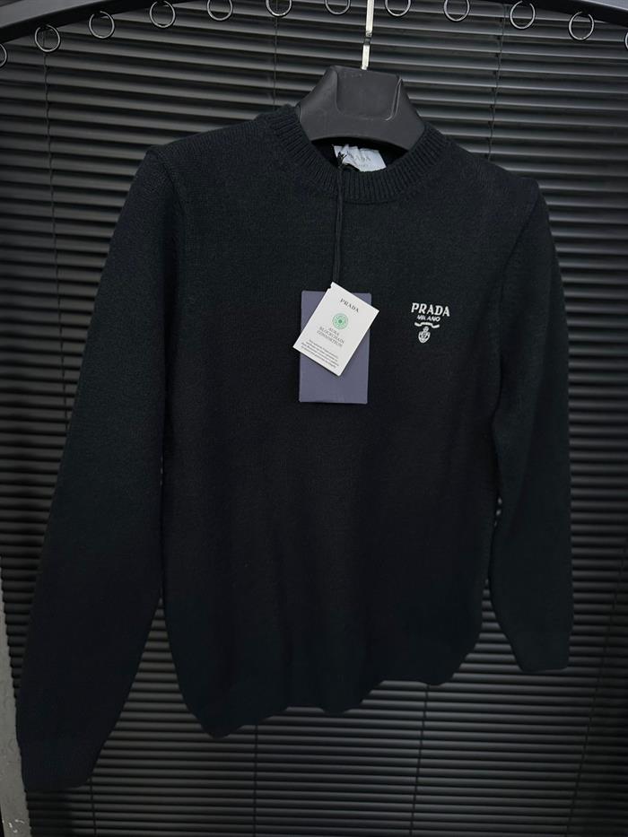 Nakış Logolu Yün Kazak