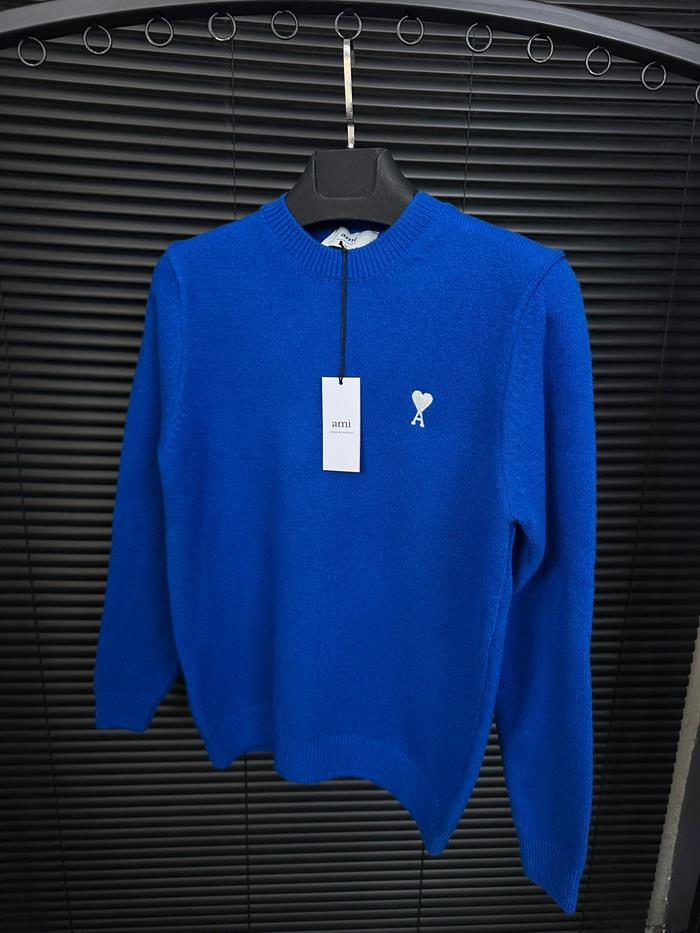 Nakış Logolu Yün Kazak