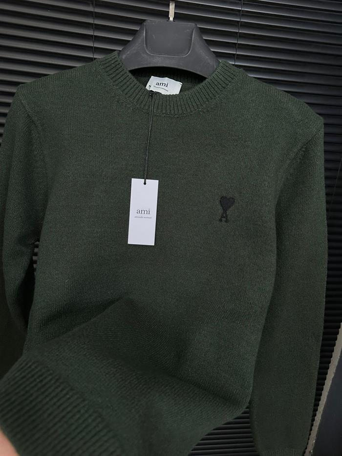 Nakış Logolu Yün Kazak