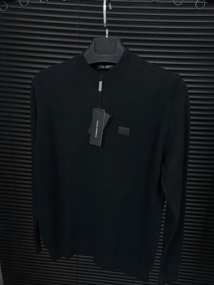 Tonaton Metal Logolu Yün Kazak