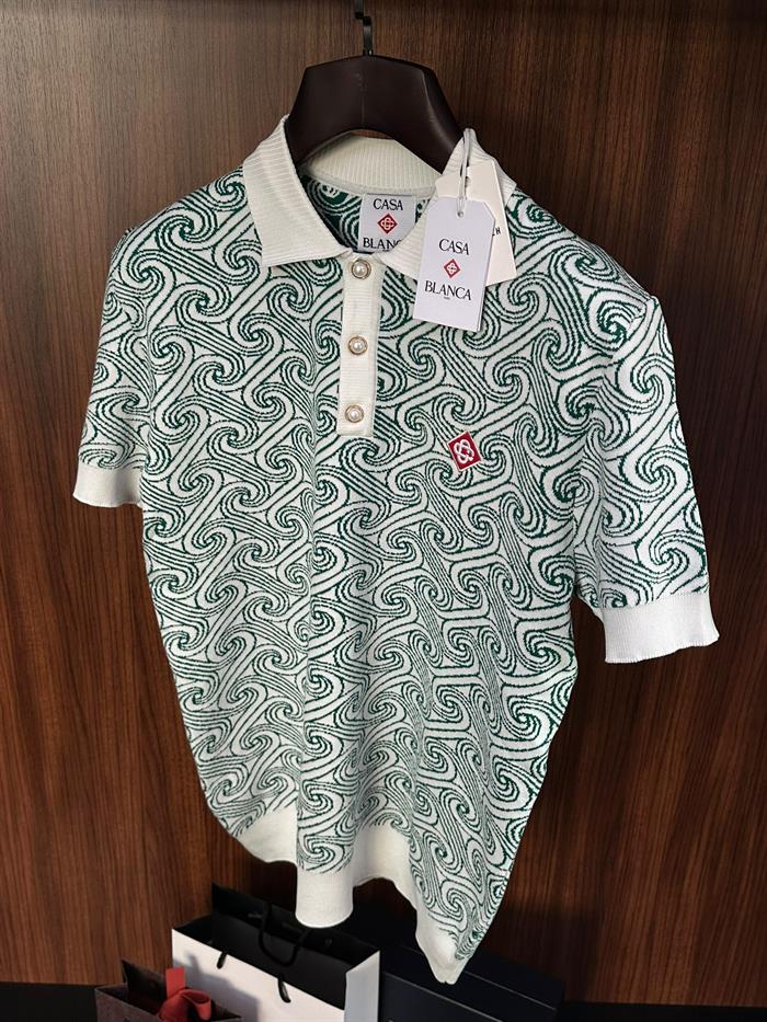 Desenli İnci Düğme Detaylı Yakalı Triko T-Shirt