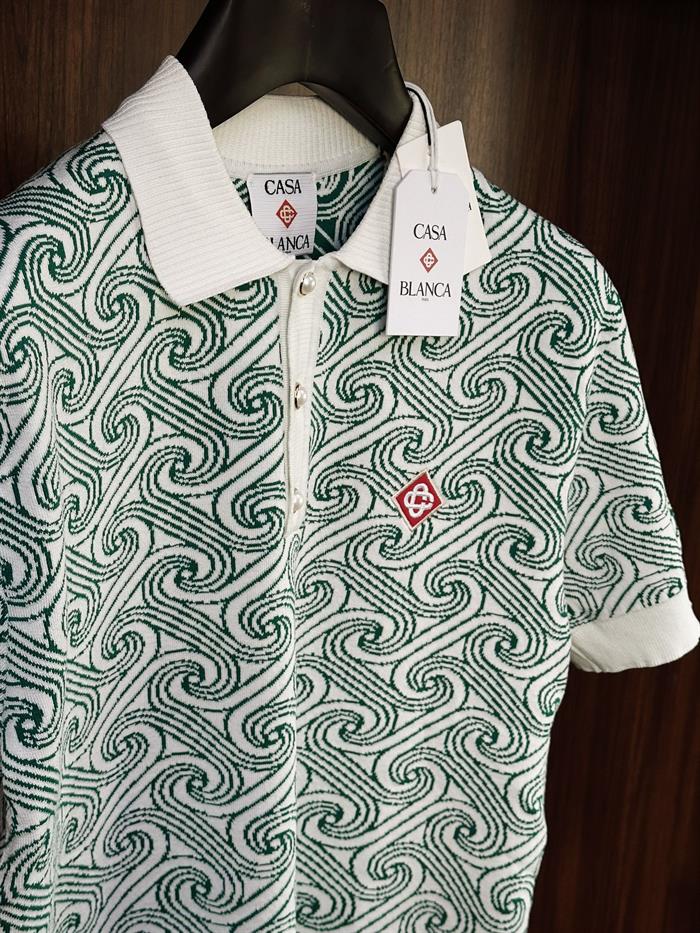Desenli İnci Düğme Detaylı Yakalı Triko T-Shirt