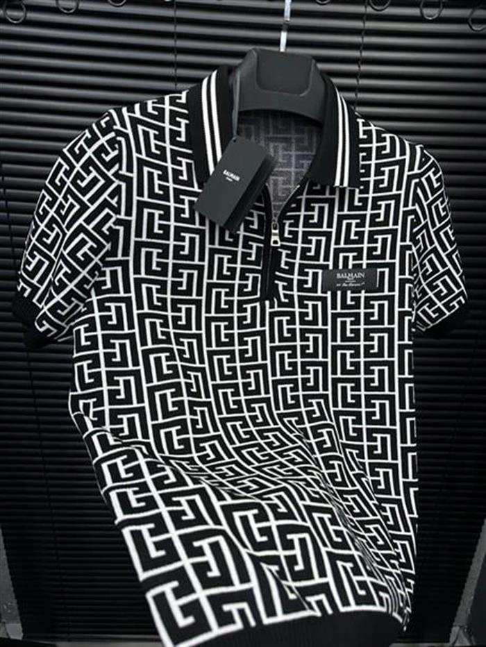 Marka Nakışlı Fermuarlı Triko Kumaş Yakalı T-Shirt - Siyah