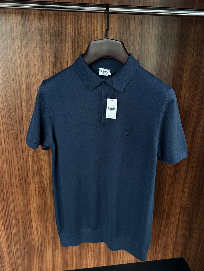 Nakış Kabartma Logolu Triko Yakalı T-Shirt