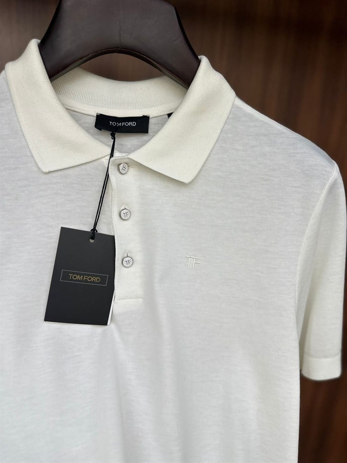 Nakış Logolu Kaşmir Kumaş Yakalı T-Shirt