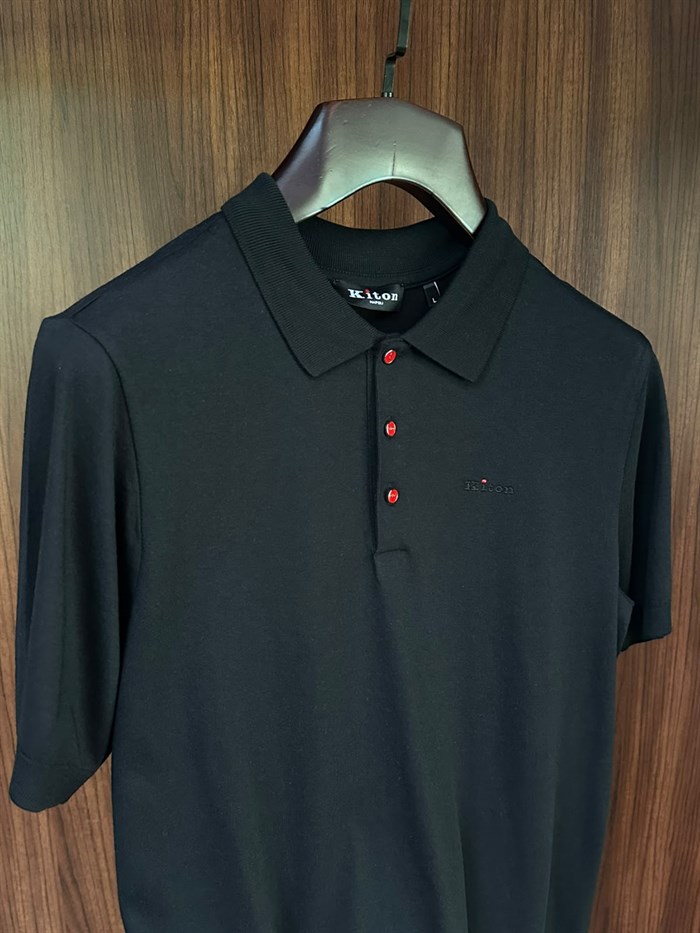 Nakış Logolu Kaşmir Kumaş Yakalı T-Shirt