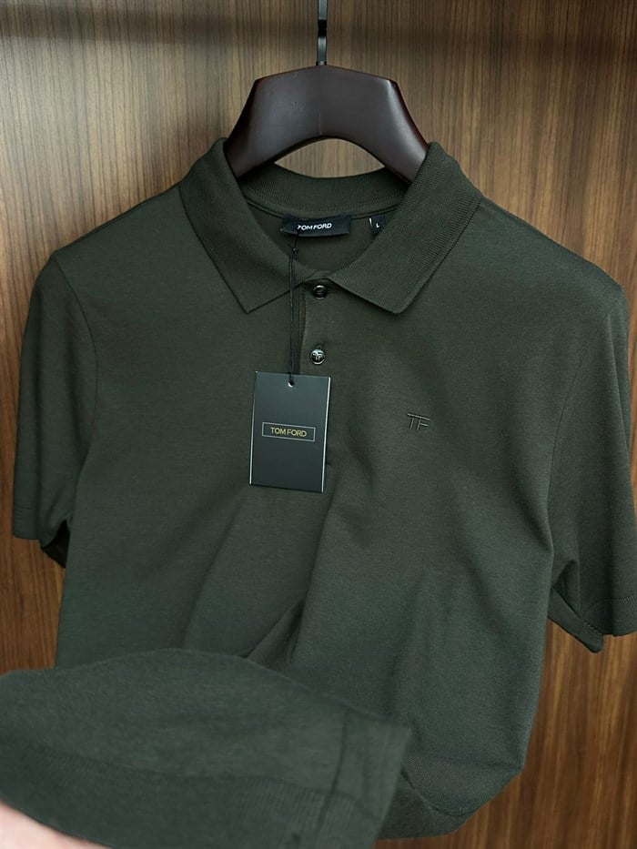 Nakış Logolu Kaşmir Kumaş Yakalı T-Shirt