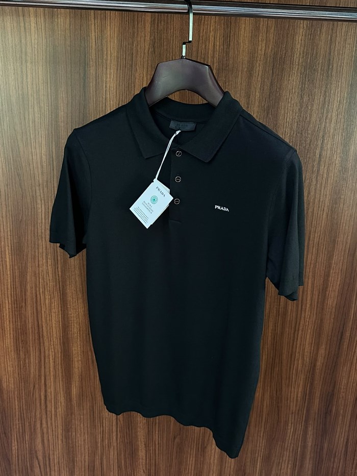 Nakış Logolu Kaşmir Kumaş Yakalı T-Shirt