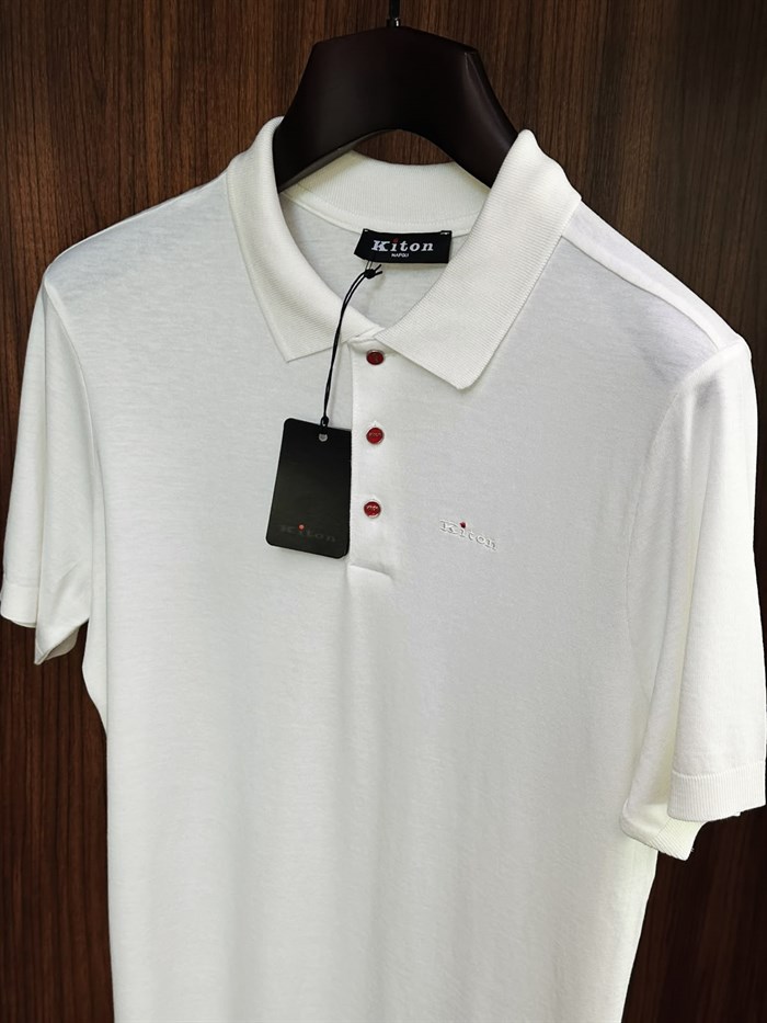 Nakış Logolu Kaşmir Kumaş Yakalı T-Shirt