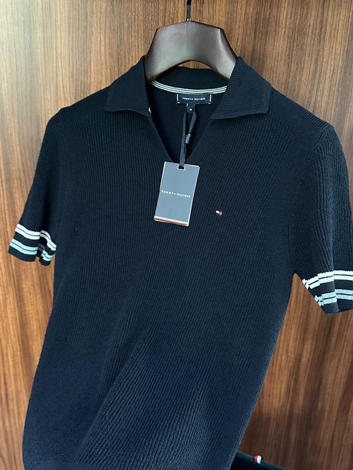 Nakış Logolu Kol Şerit Çizgili Örme Triko T-Shirt