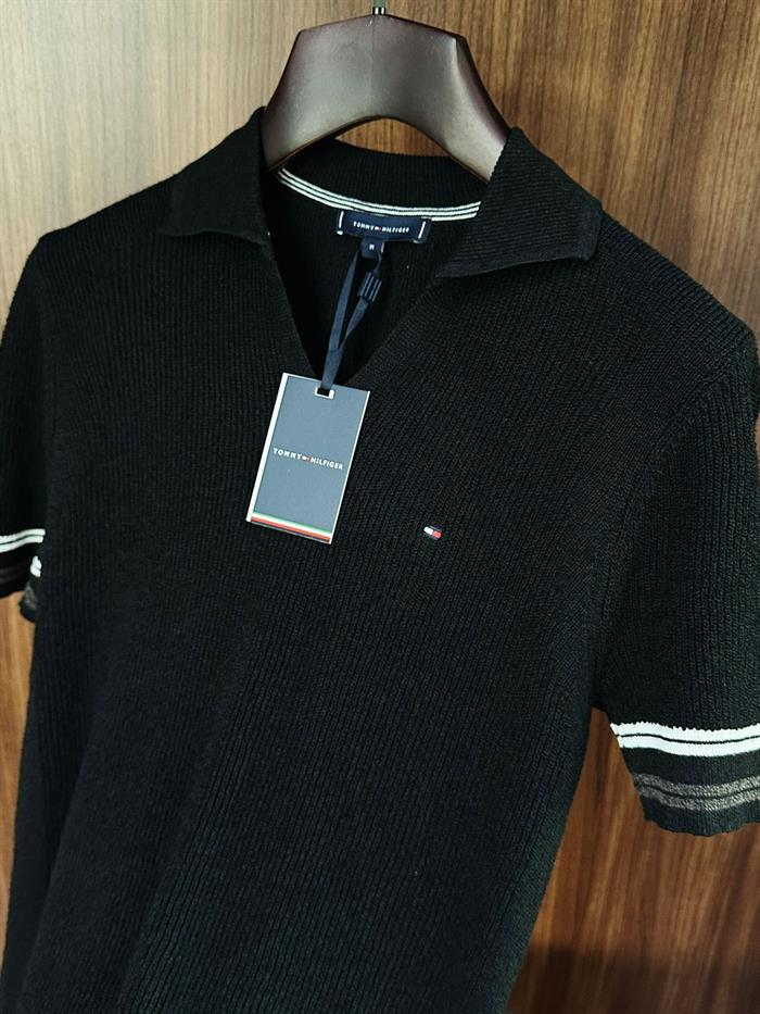 Nakış Logolu Kol Şerit Çizgili Örme Triko T-Shirt