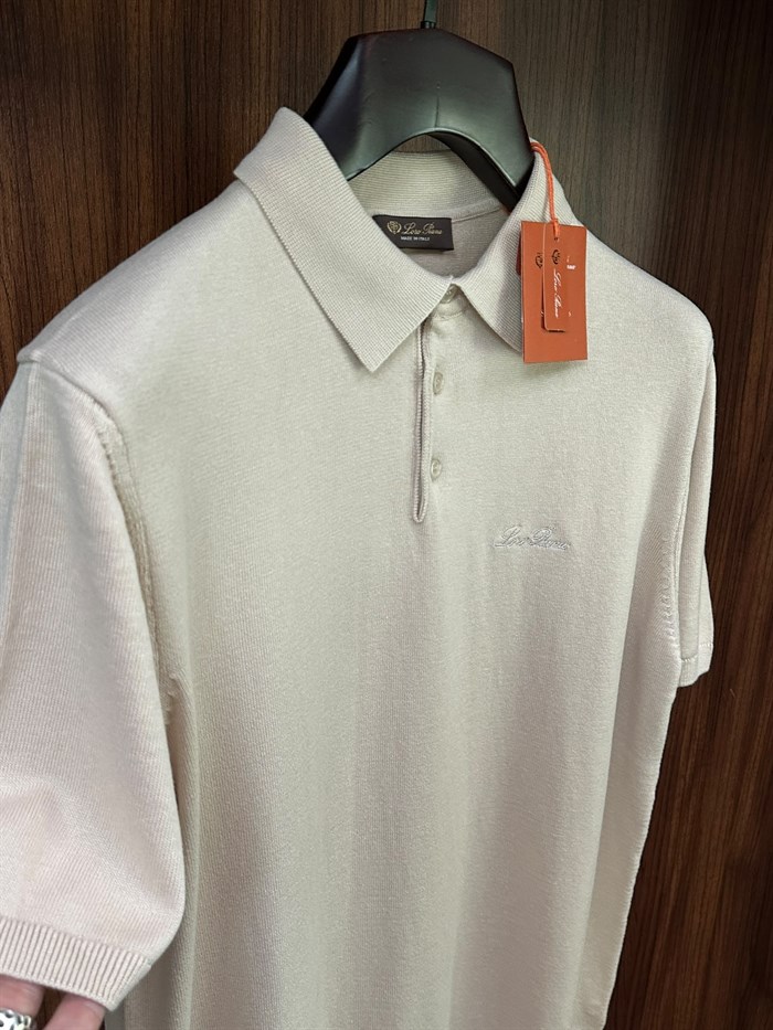 Nakış Marka Yazılı Yakalı T-Shirt