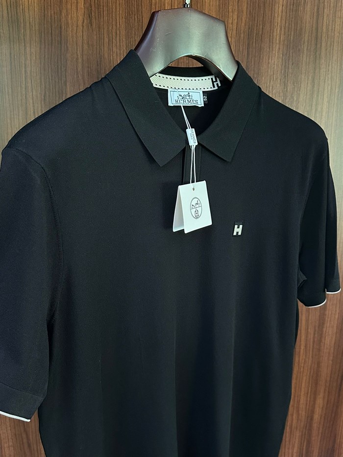 Slikon Logolu İthal Triko Yakalı T-Shirt
