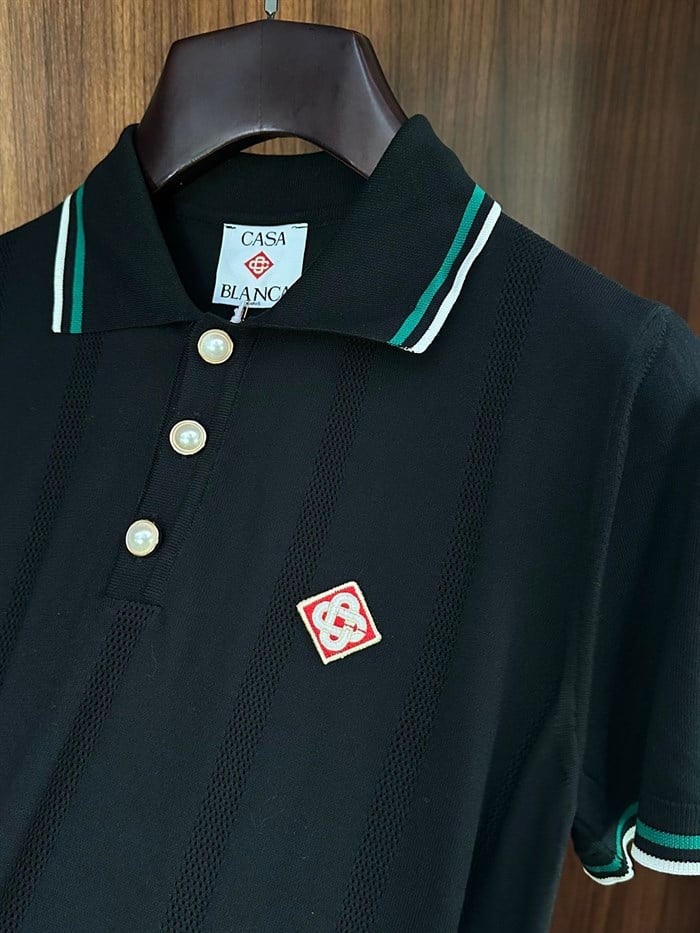 Yaka Ve Düğme Detaylı Triko T-Shirt